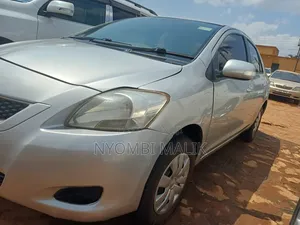 Toyota Belta 2007 Silver