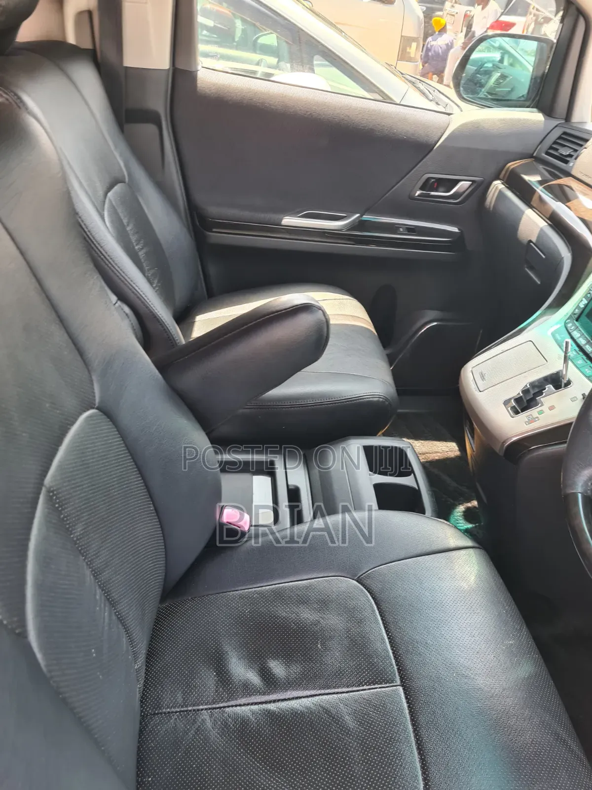 Toyota Alphard 2012 White