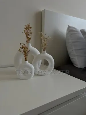 3 Piece Handmade Donut Gypsum Flower Vase Stylish Bedside Decor.