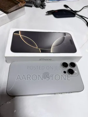 Apple iPhone 16 Pro Max 256 GB Silver