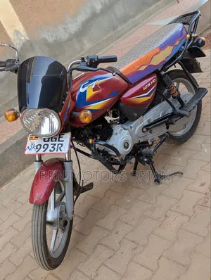Bajaj Boxer 125 2024 Red