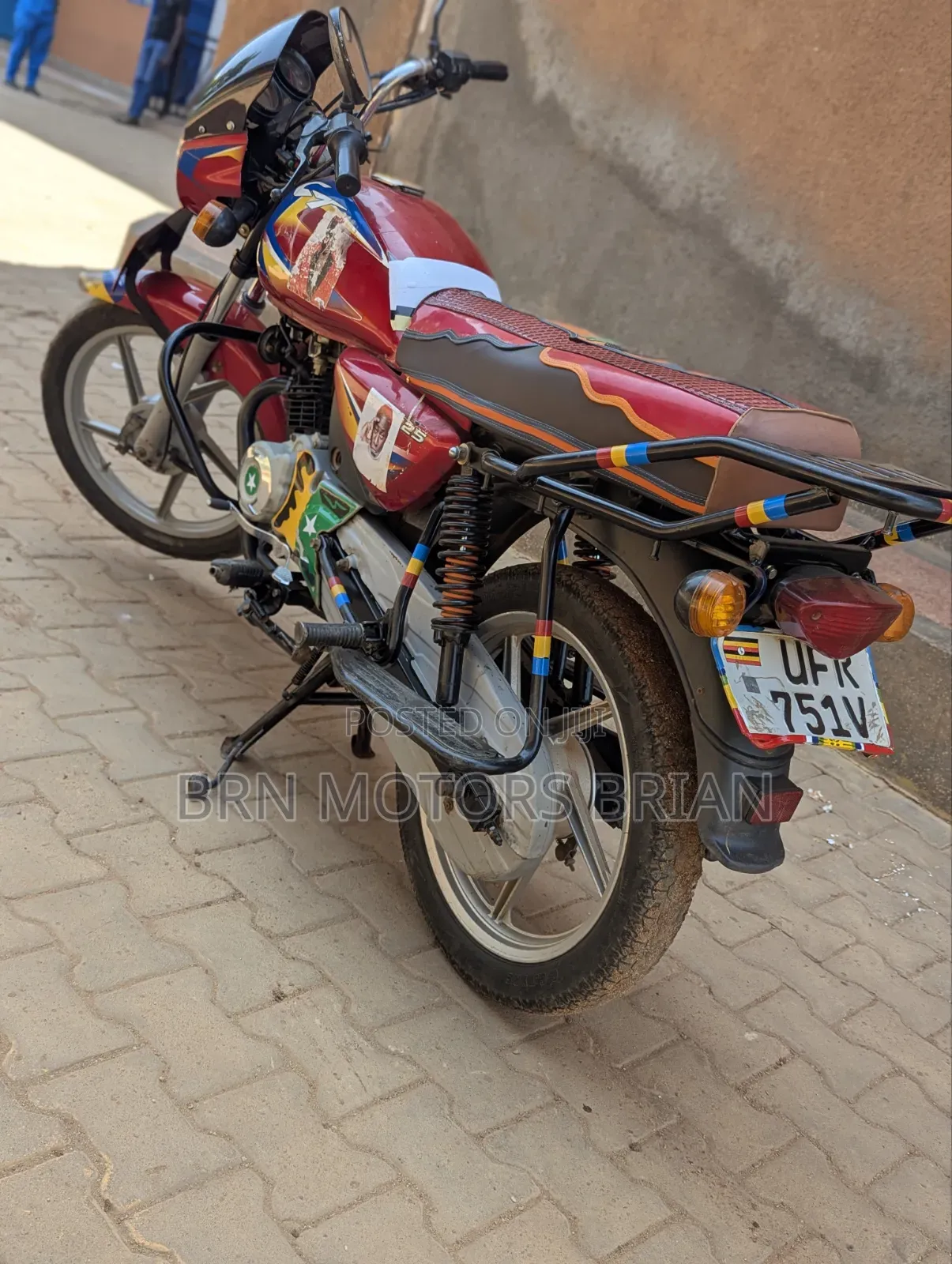 Bajaj Boxer 125 2023 Red