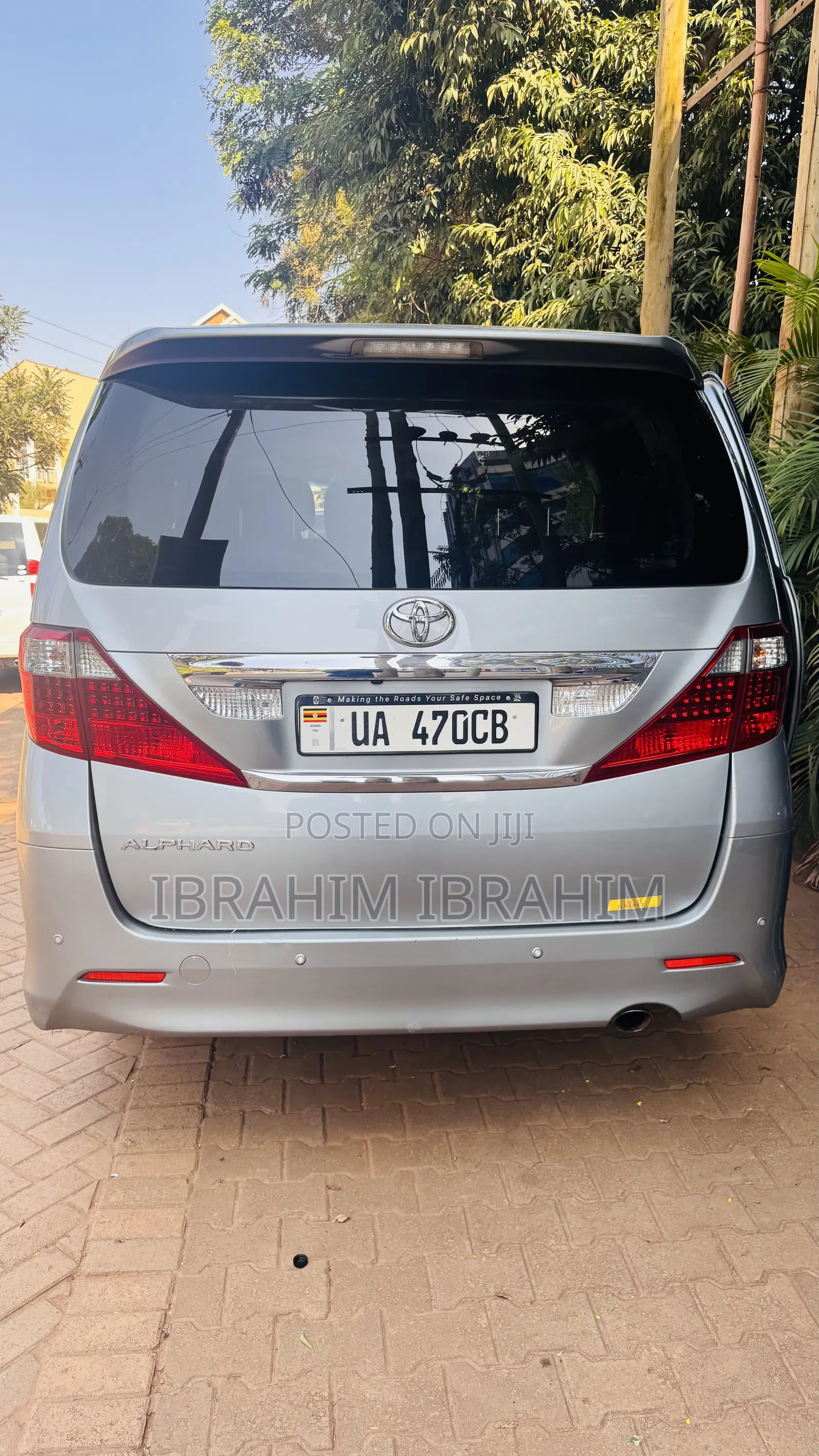 Toyota Alphard 2010 Gray