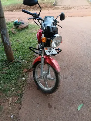 TVS HLX 125 2021 Red