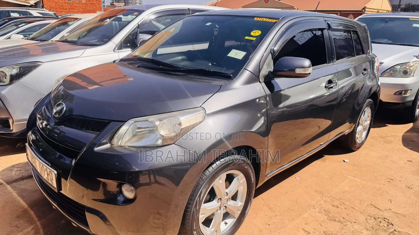 Toyota IST 2010 Gray