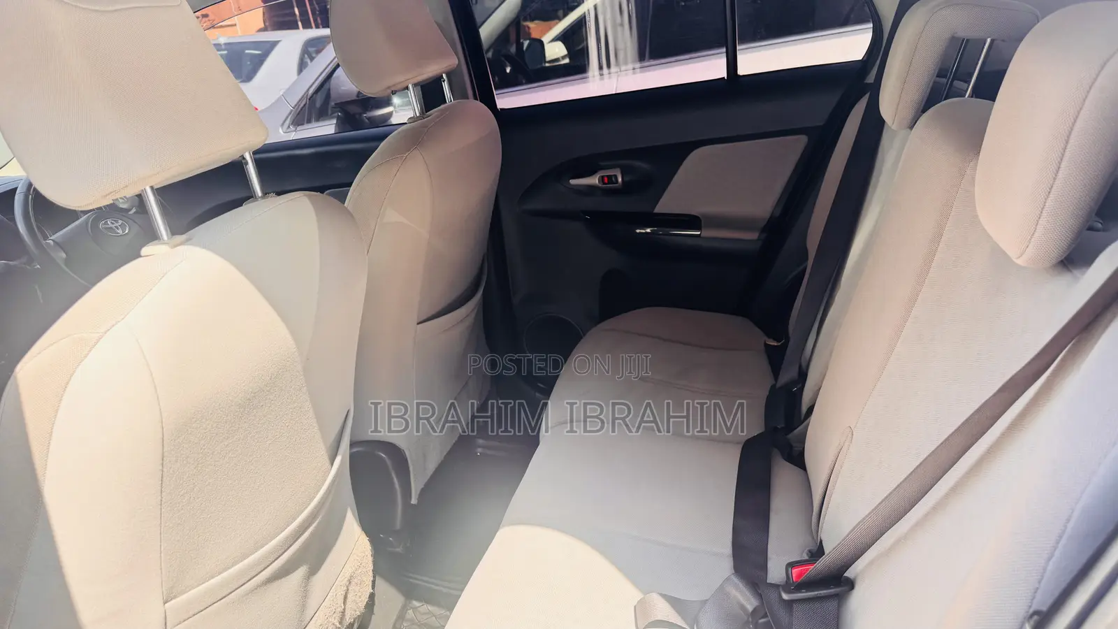 Toyota IST 2010 Gray