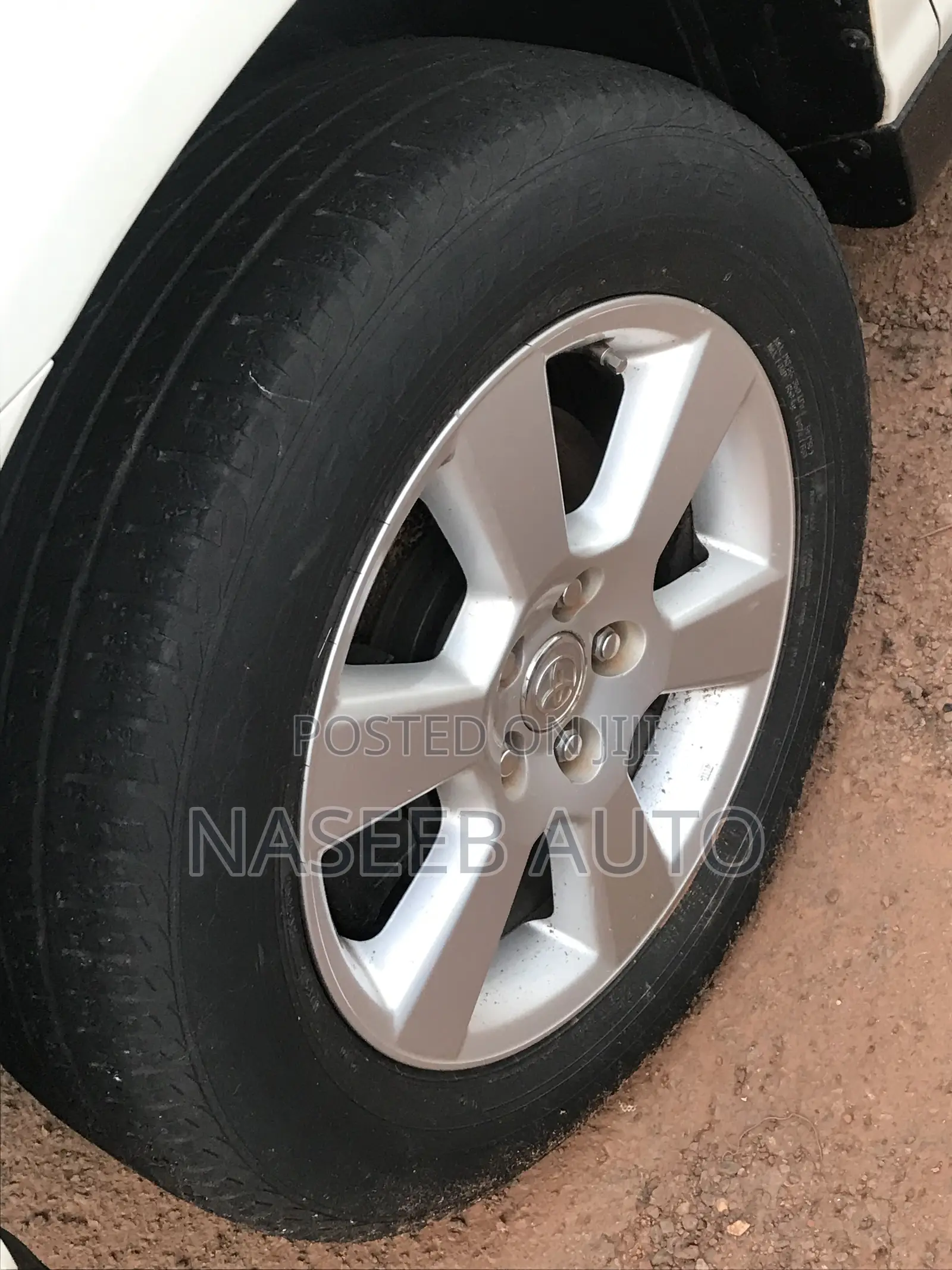 Toyota Harrier 2009 White
