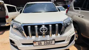 Toyota Land Cruiser Prado 2016 White