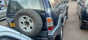 Toyota Land Cruiser Prado 2000 Blue