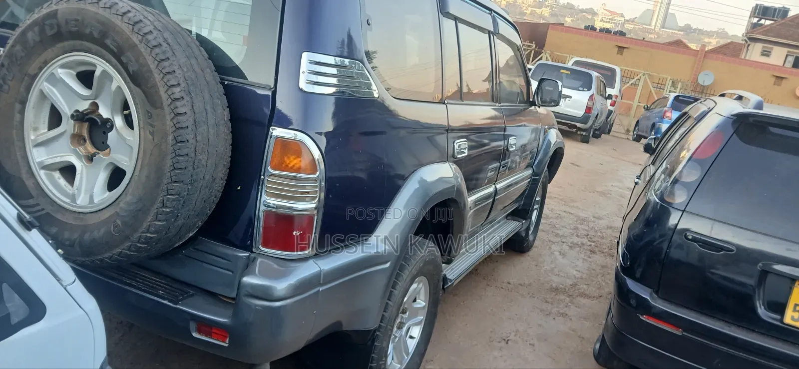Toyota Land Cruiser Prado 2000 Blue