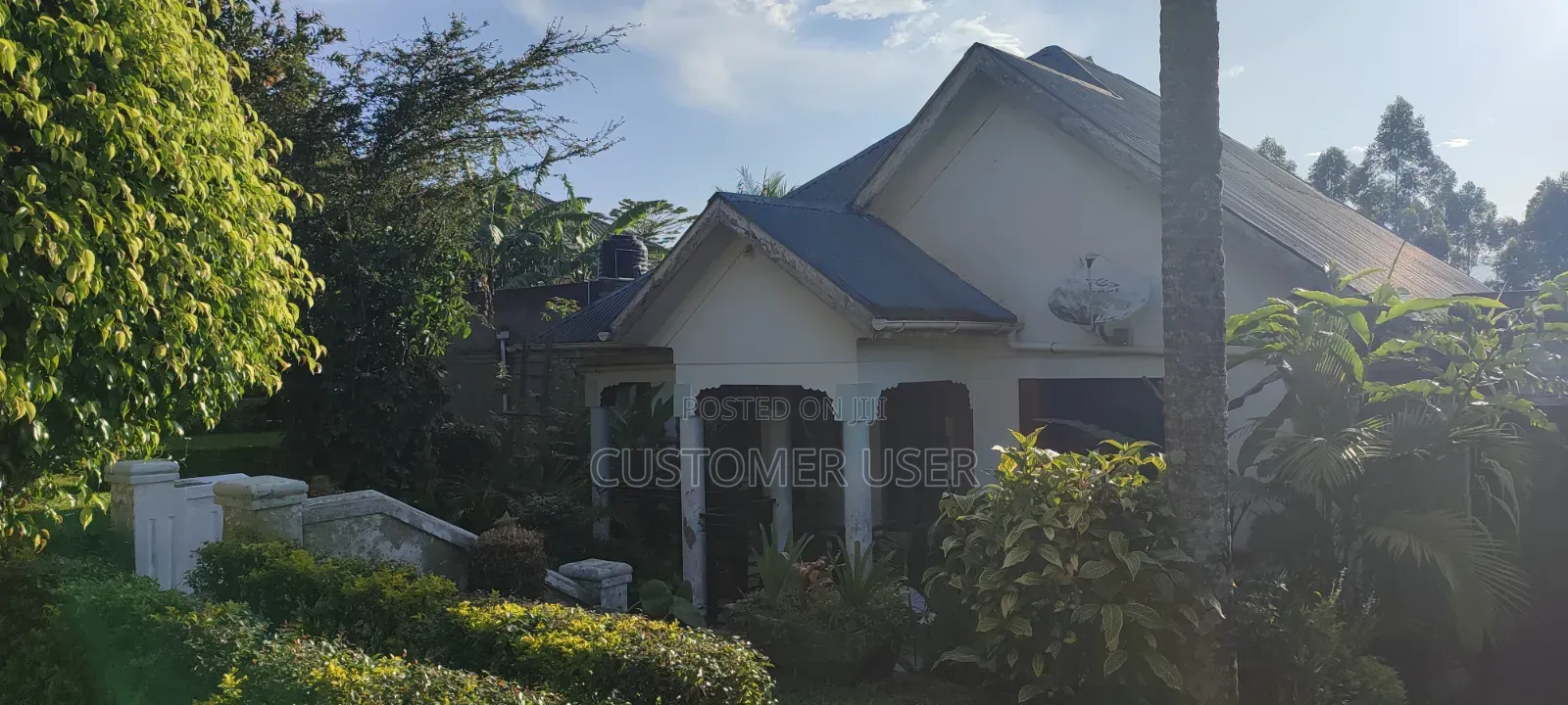 5bdrm House in Kabalore for sale