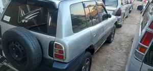 Toyota RAV4 2001 Silver