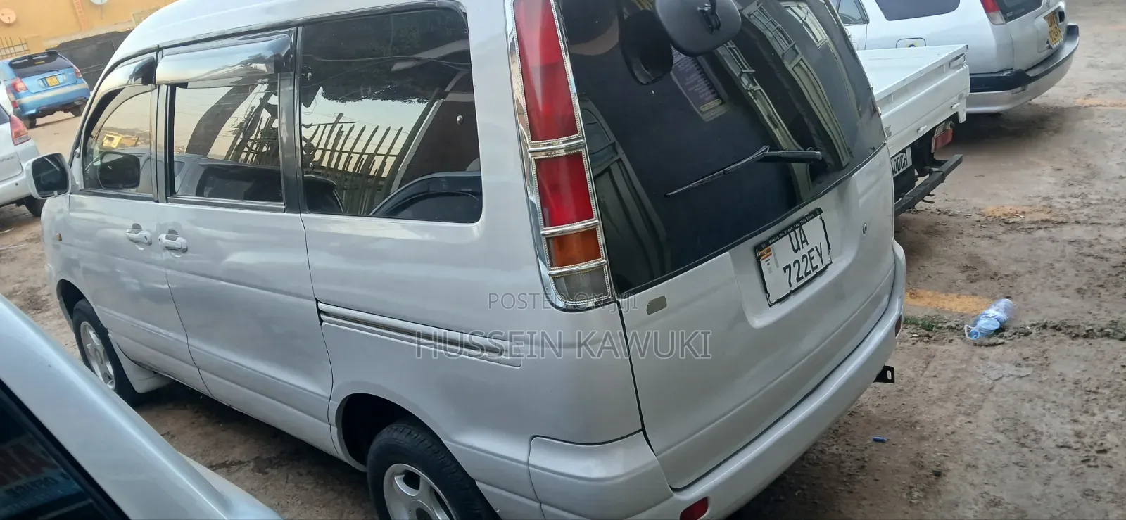 Toyota LiteAce Noah 2000 Silver