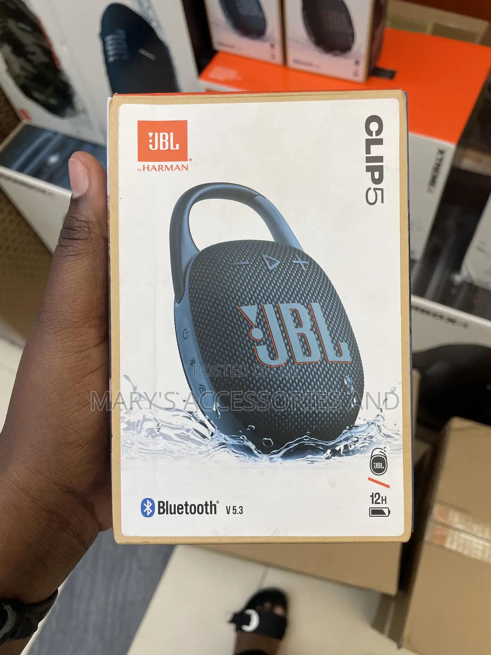 JBL Clip 5