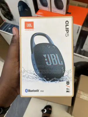 JBL Clip 5