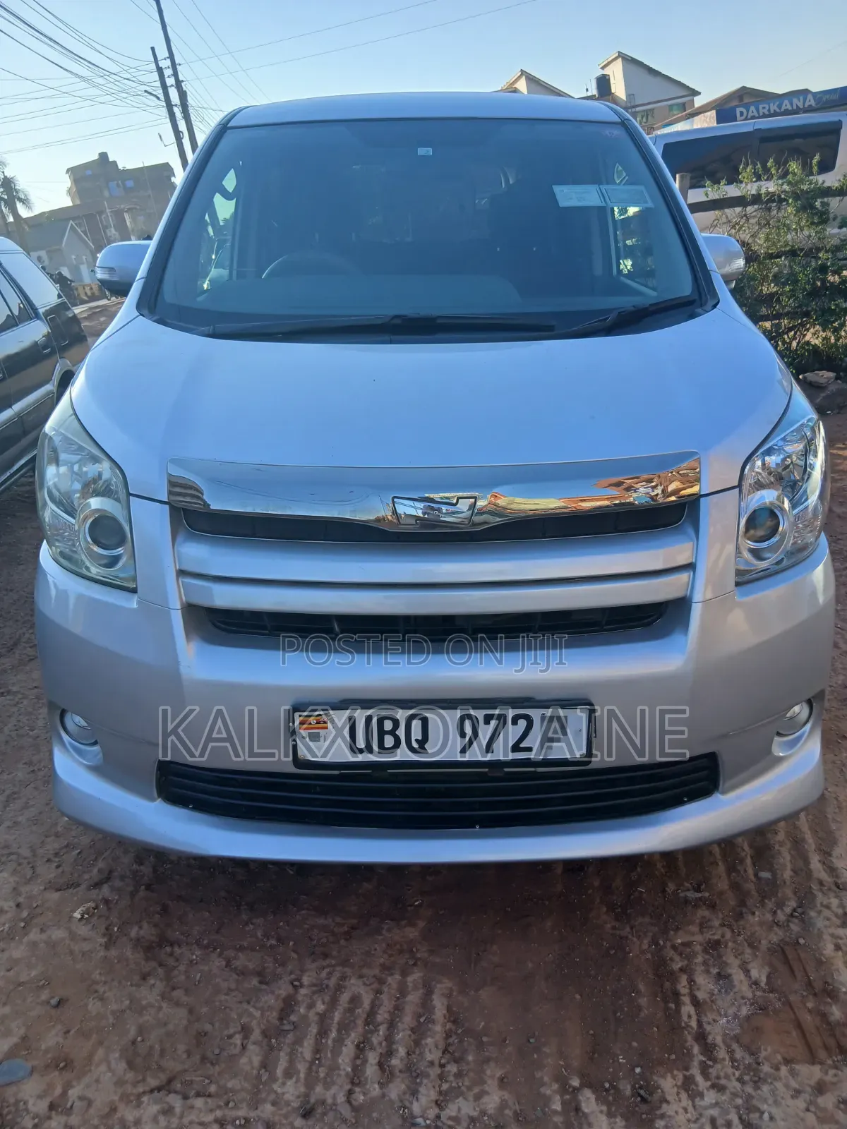 Toyota Noah 2009 Silver