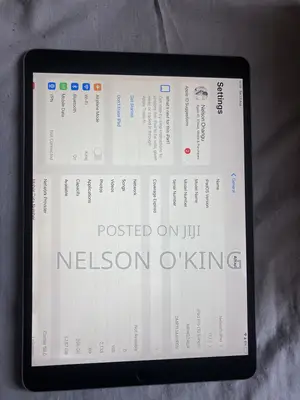Apple iPad Pro 10.5 (2017) 256 GB Gray