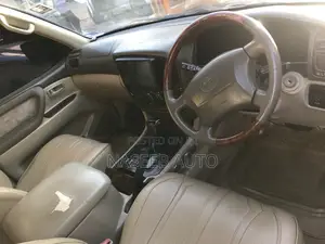 Toyota Land Cruiser Prado 2005 Black