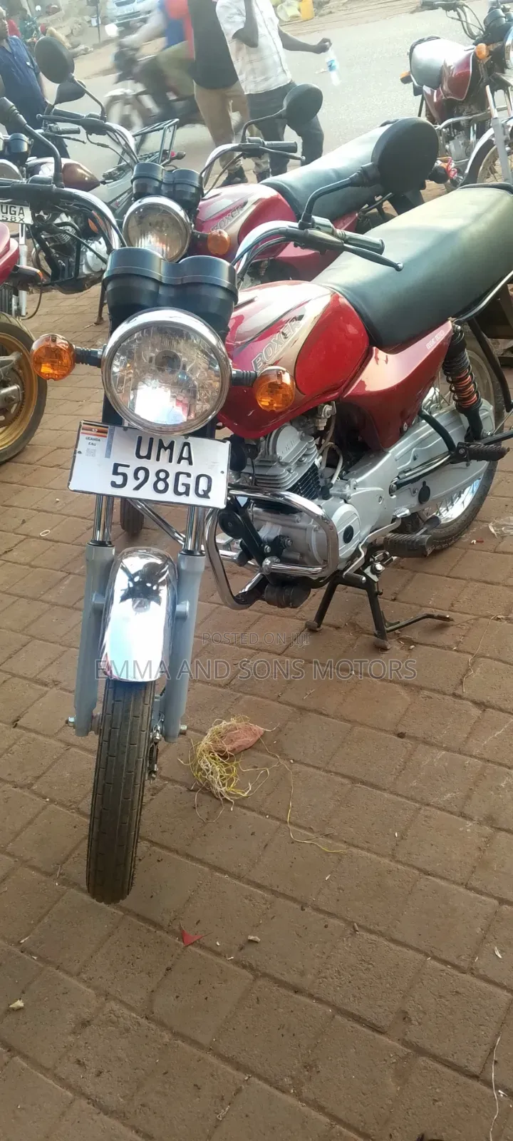 Bajaj Boxer 100 2025 Red