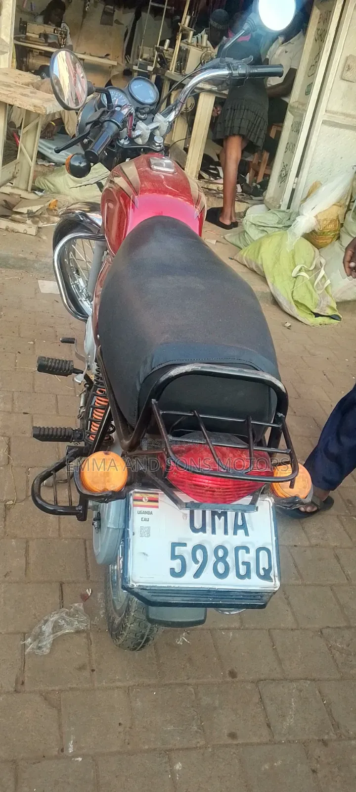 Bajaj Boxer 100 2025 Red