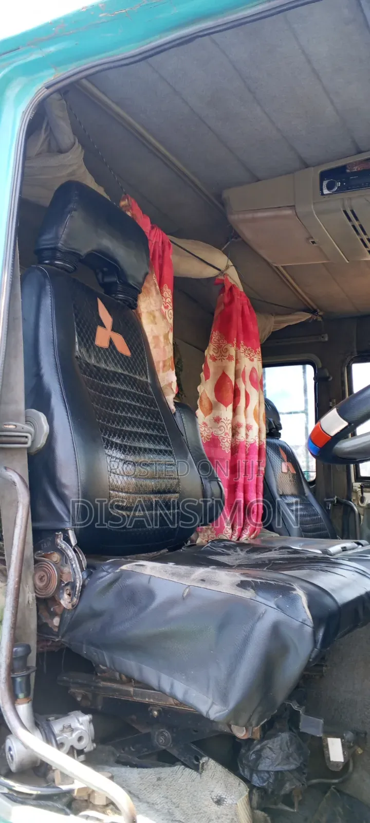 Fuso Mitsubishi DC40 Truck