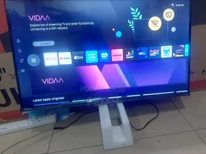 32 Inches Smart HISENSE TV