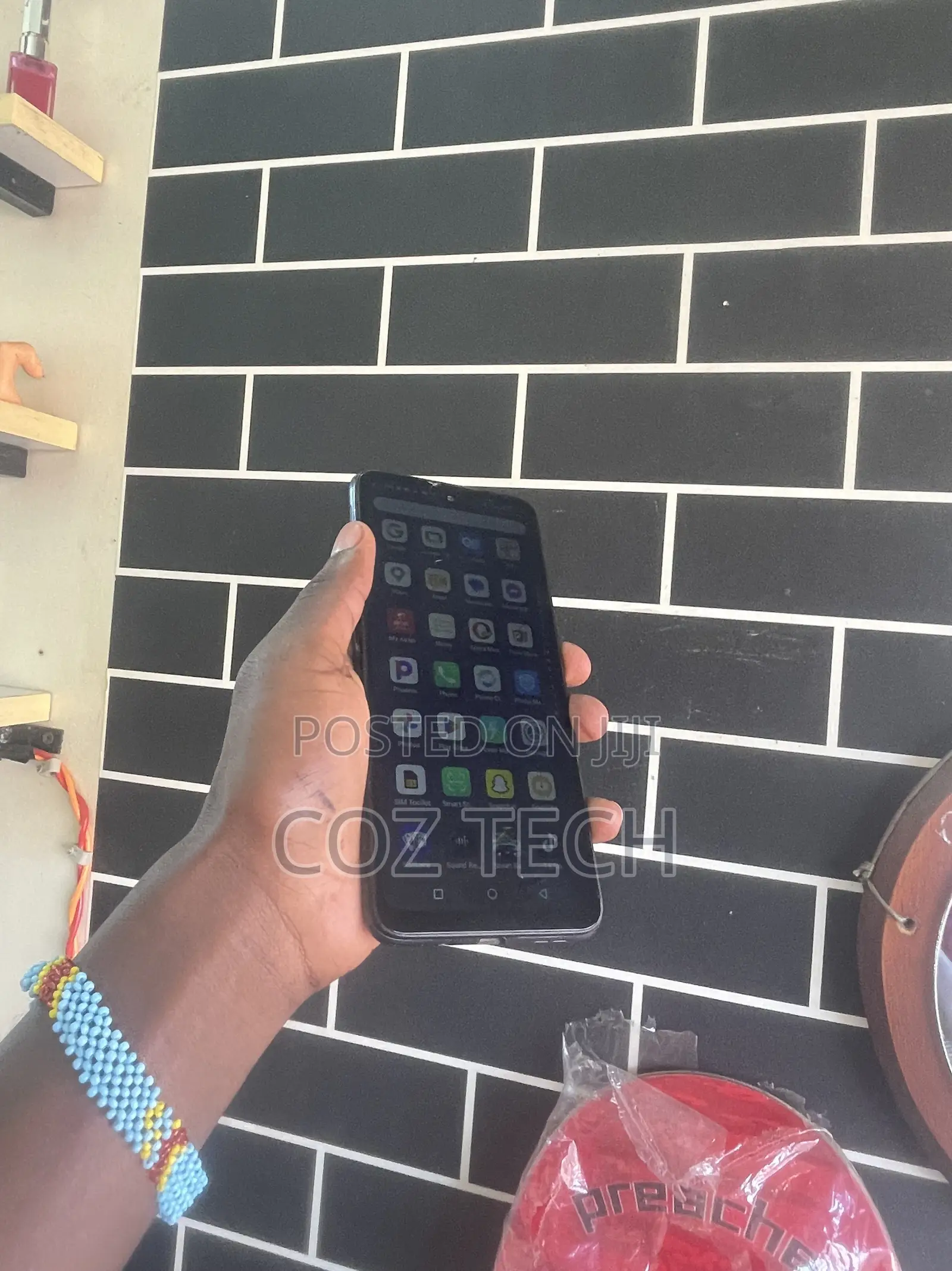 Infinix Hot 9 Play 32 GB Black