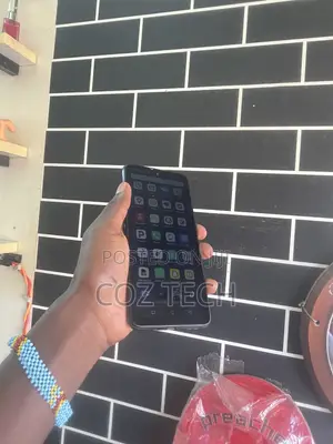 Infinix Hot 9 Play 32 GB Black
