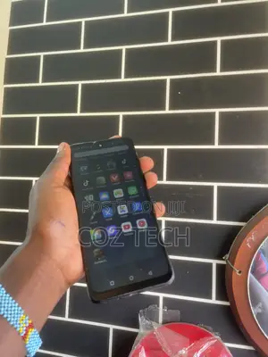 Infinix Hot 9 Play 32 GB Black