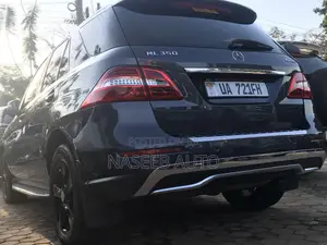 Mercedes-Benz M Class 2012 Gray