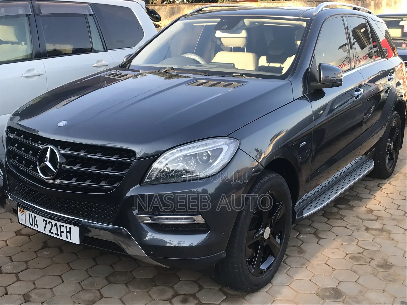Mercedes-Benz M Class 2012 Gray