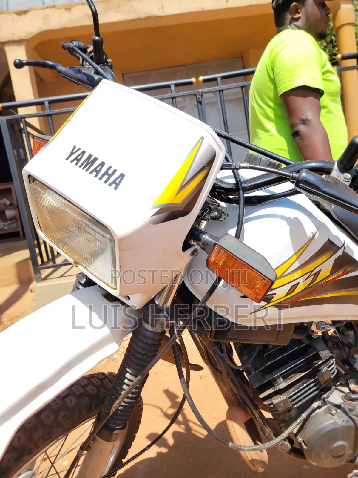 Yamaha DT125 2018 White