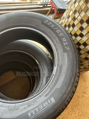225/65r17 Pirelli Tires Japan Used Available in Highway Design