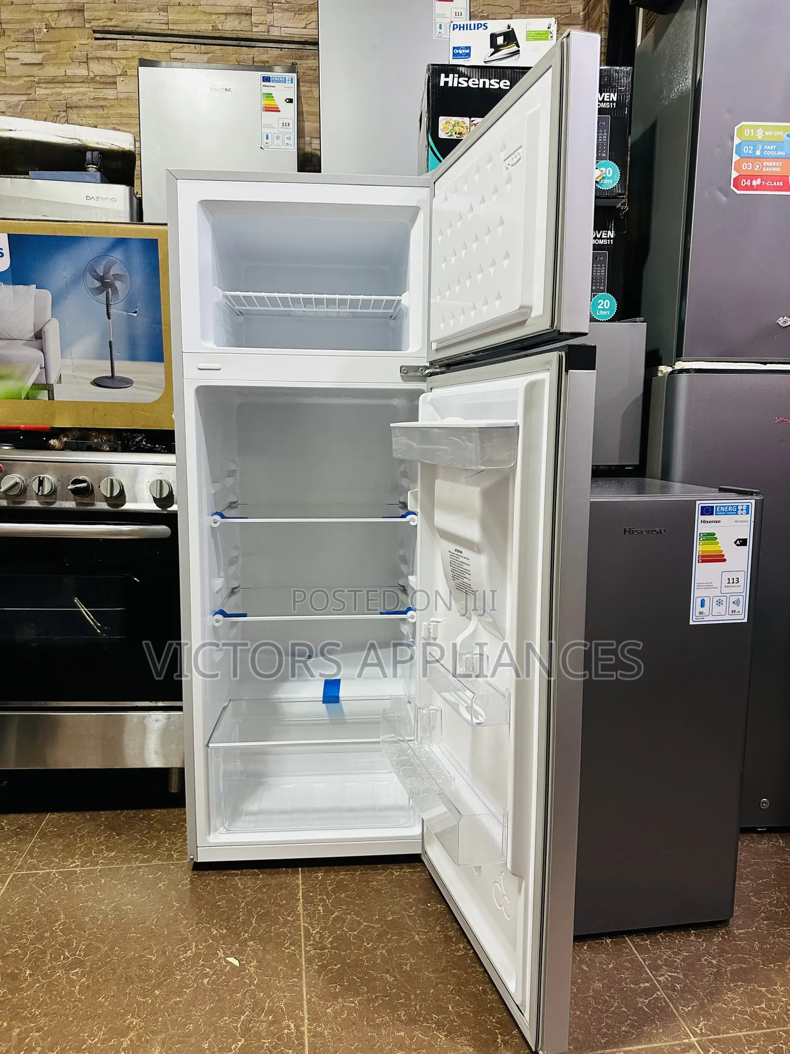 CHiQ 270L Double Door Refrigerator With a Water Dispenser