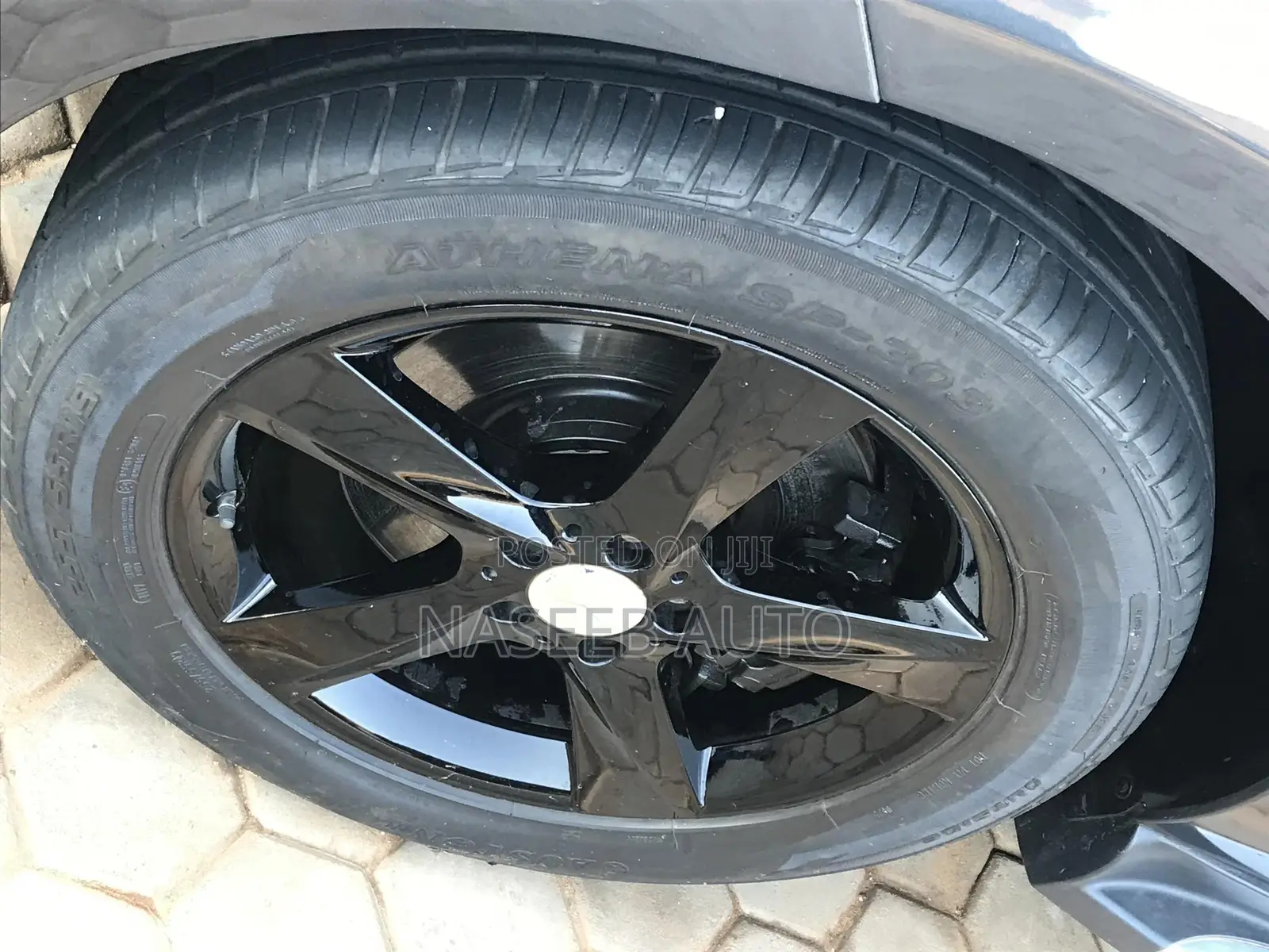Mercedes-Benz M Class 2012 Gray