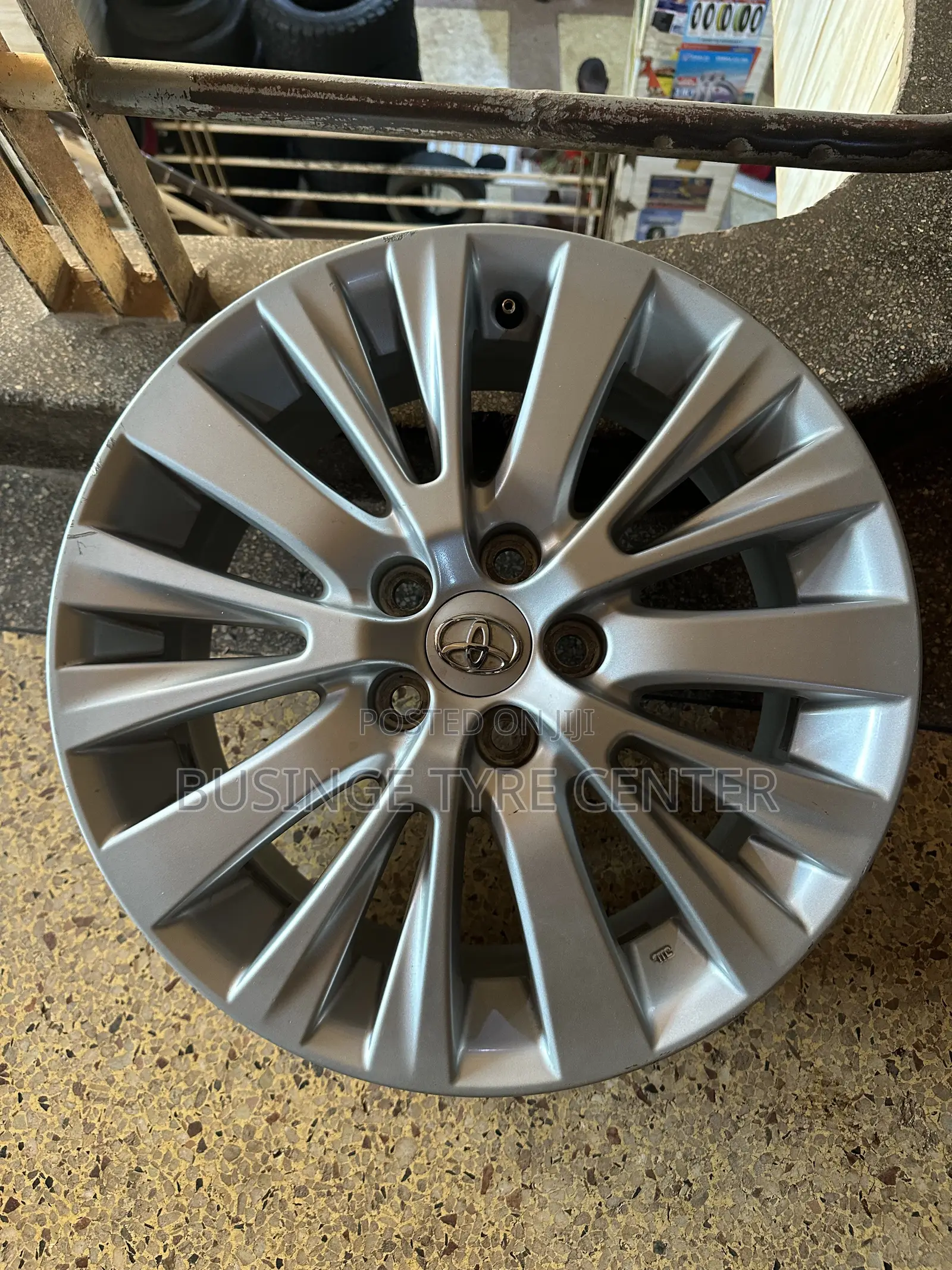 Toyota Japan Rims Available in Size 18