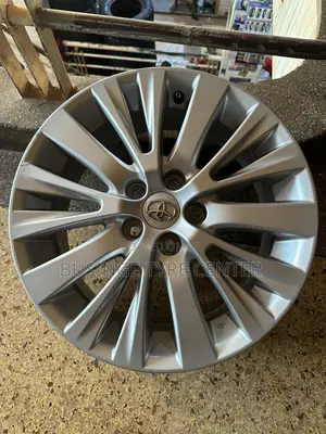 Toyota Japan Rims Available in Size 18