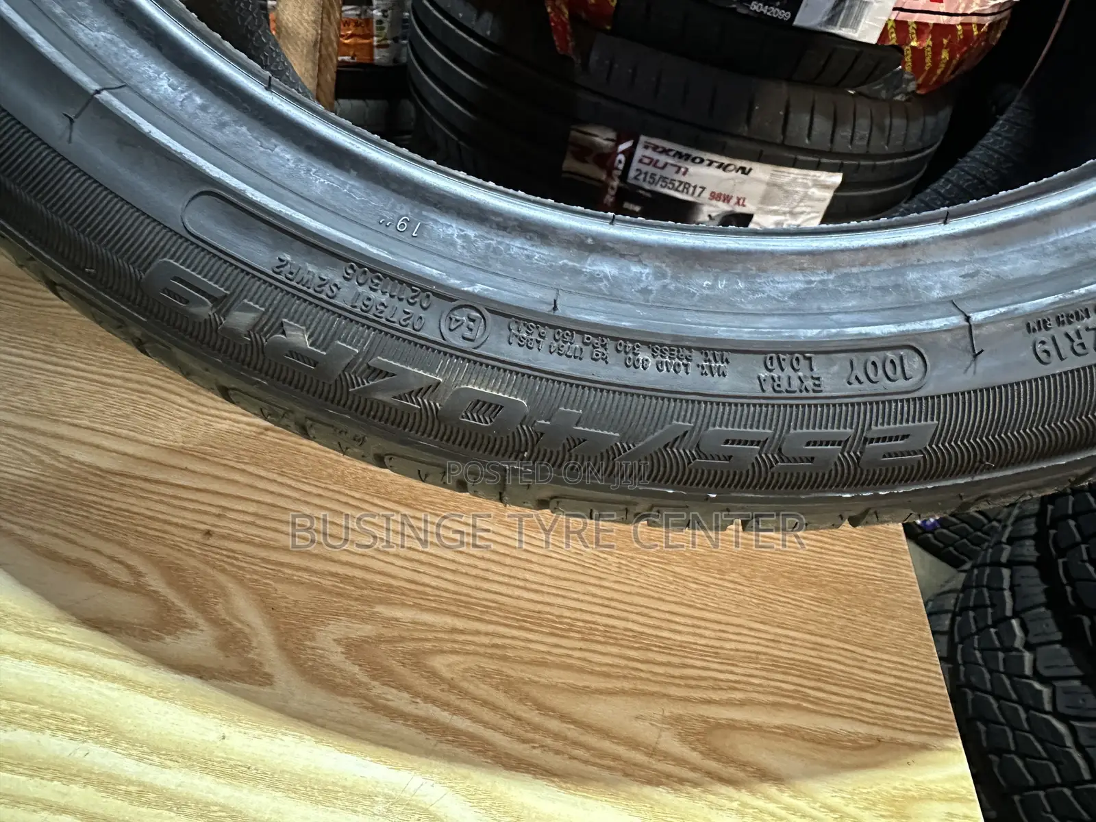 255/40r19 Auston Tires Brand New