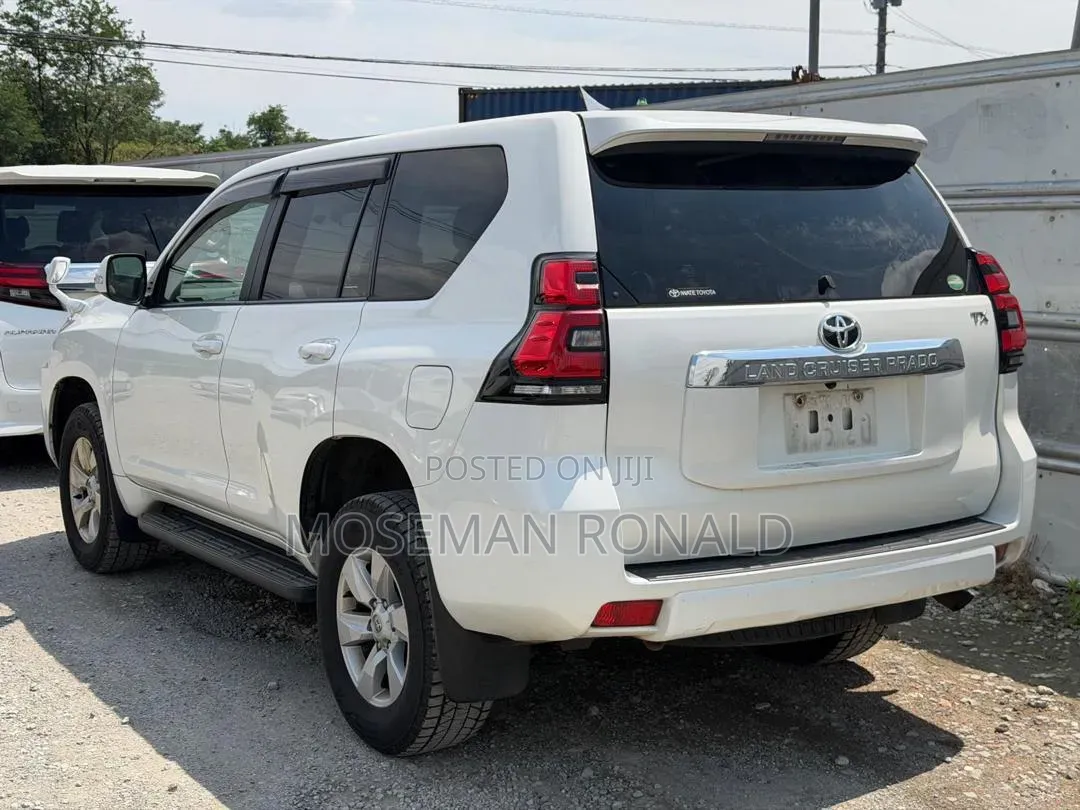 Toyota Land Cruiser Prado 4.0 Petrol TX 2019 White