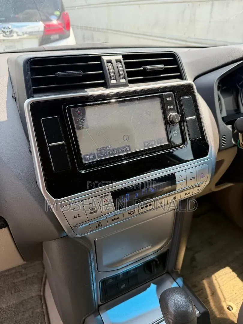 Toyota Land Cruiser Prado 4.0 Petrol TX 2019 White
