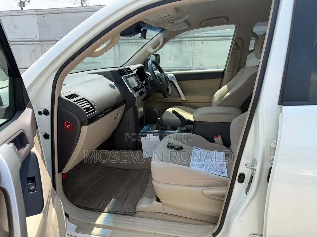 Toyota Land Cruiser Prado 4.0 Petrol TX 2019 White