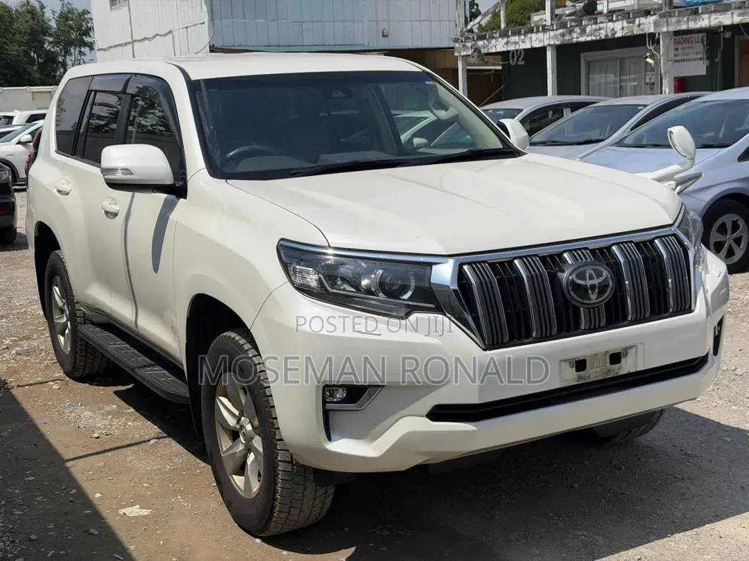 Toyota Land Cruiser Prado 4.0 Petrol TX 2019 White