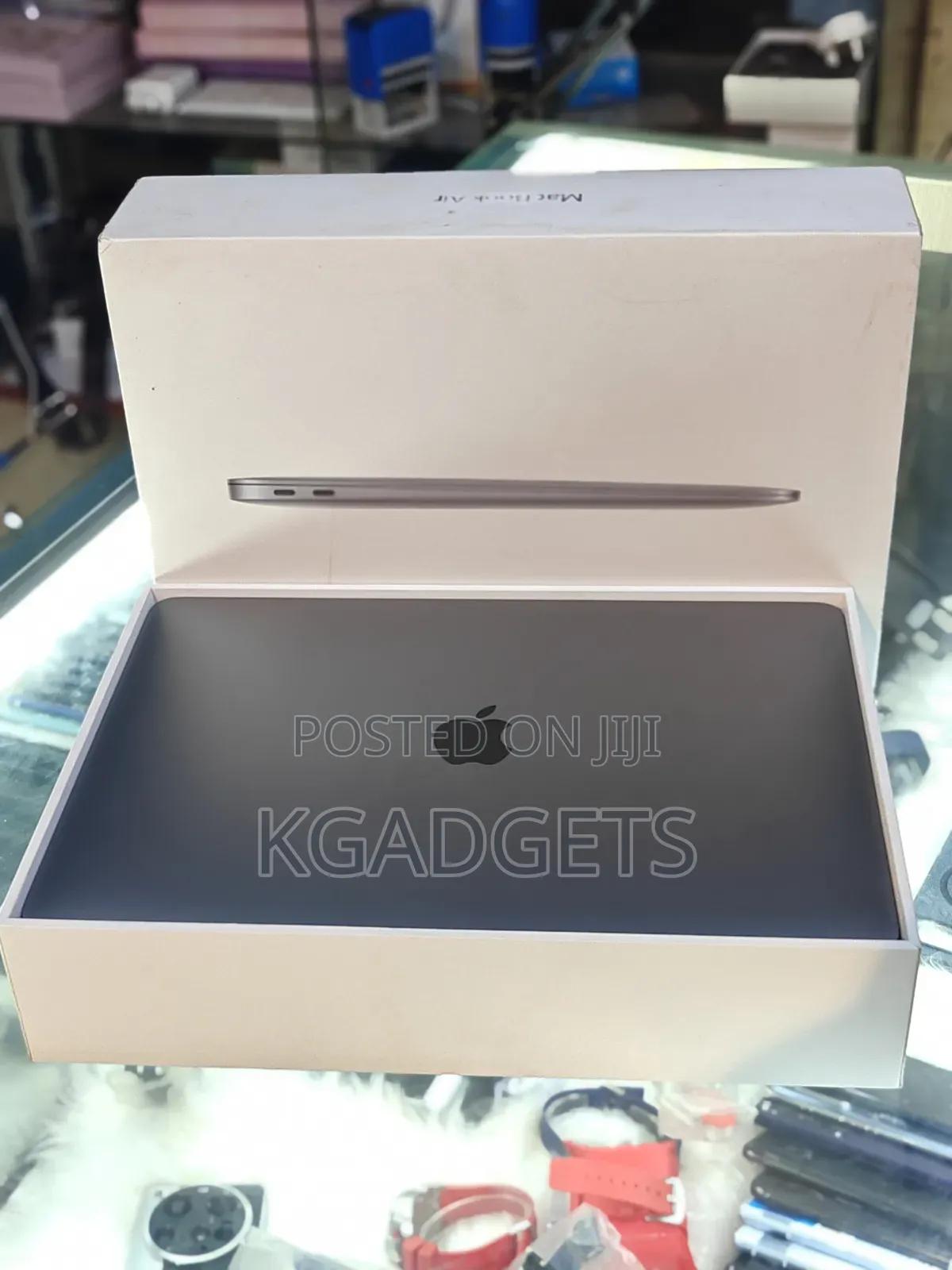Laptop Apple MacBook Air 2019 8GB Intel Core i3 SSD 256GB