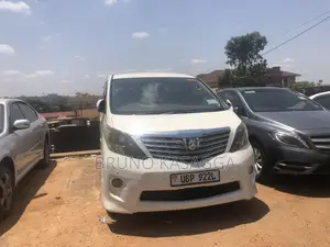 Toyota Alphard 2010 White