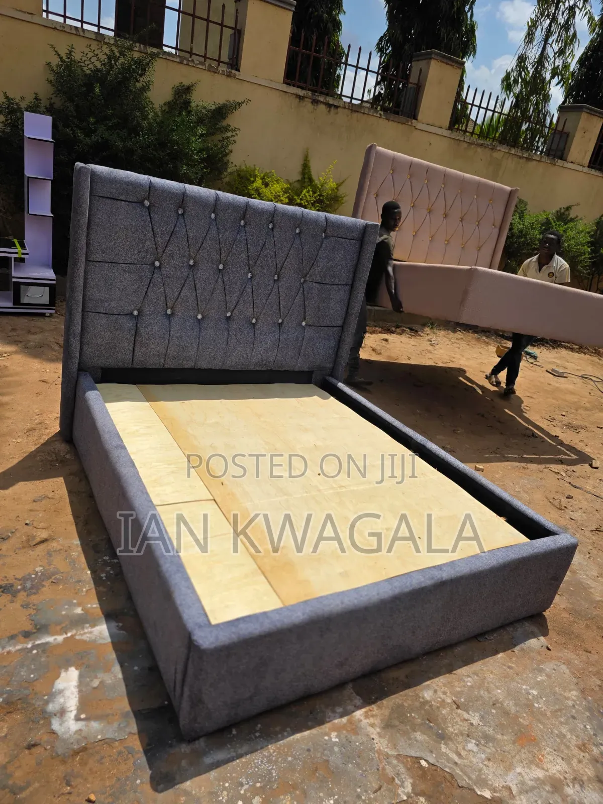 Bed 5x6  Morden Velvet Bed