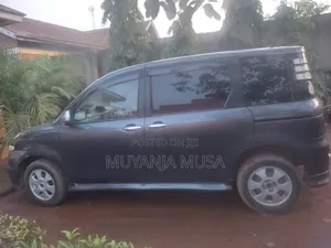 Toyota Sienta 2008 Gray