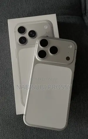New Apple iPhone 17 Pro Max 256 GB Silver