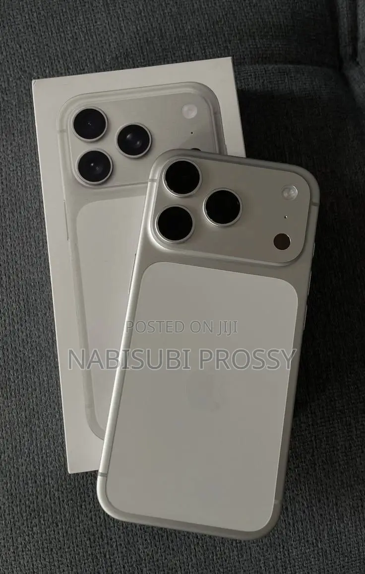 New Apple iPhone 17 Pro Max 256 GB Silver