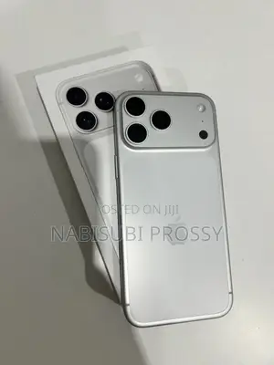 New Apple iPhone 17 Pro Max 256 GB Silver