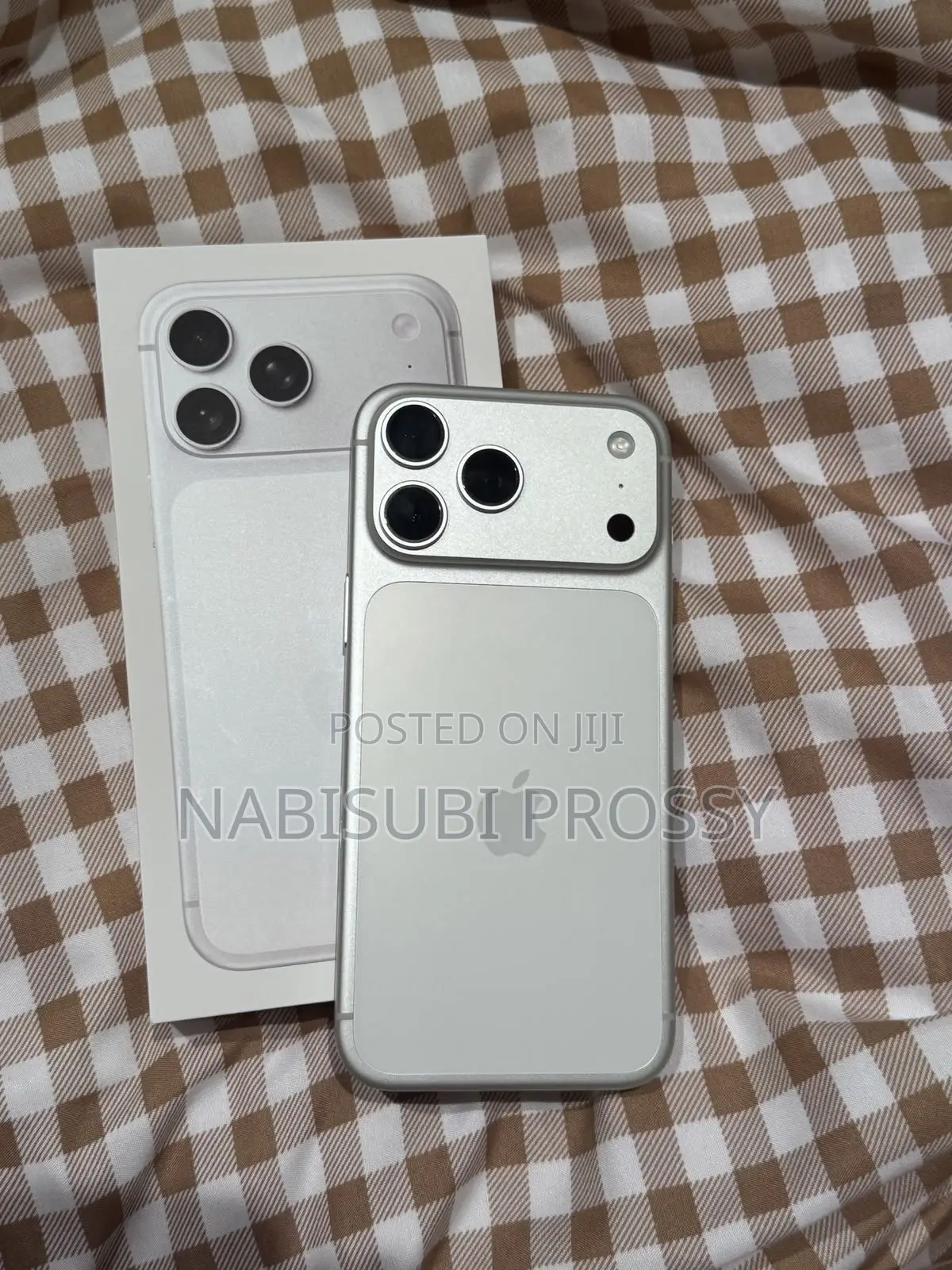 New Apple iPhone 17 Pro Max 256 GB Silver